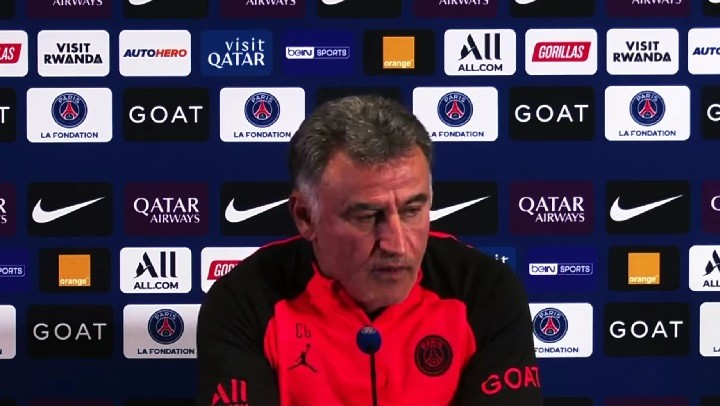Antrenorul lui PSG a răbufnit după scandalurile din jurul echipei: „Nu ne sărutam în fiecare zi, dar lucrurile merg bine”
