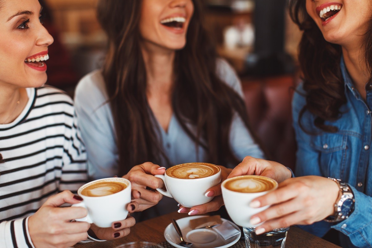 Cum să transformi băutul cafelei într-un obicei sănătos